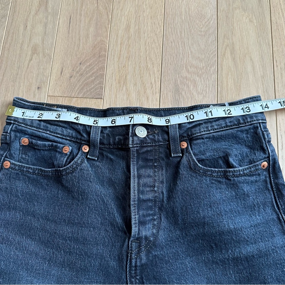 LEVI’S Wedgie Icon Fit Jeans - Picture 12 of 15